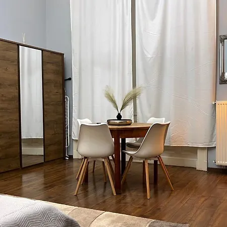 V6 By Small * Budapest