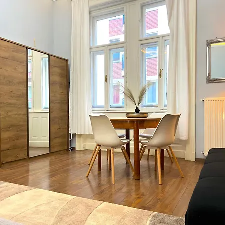 Lägenhet V6 By Small Budapest